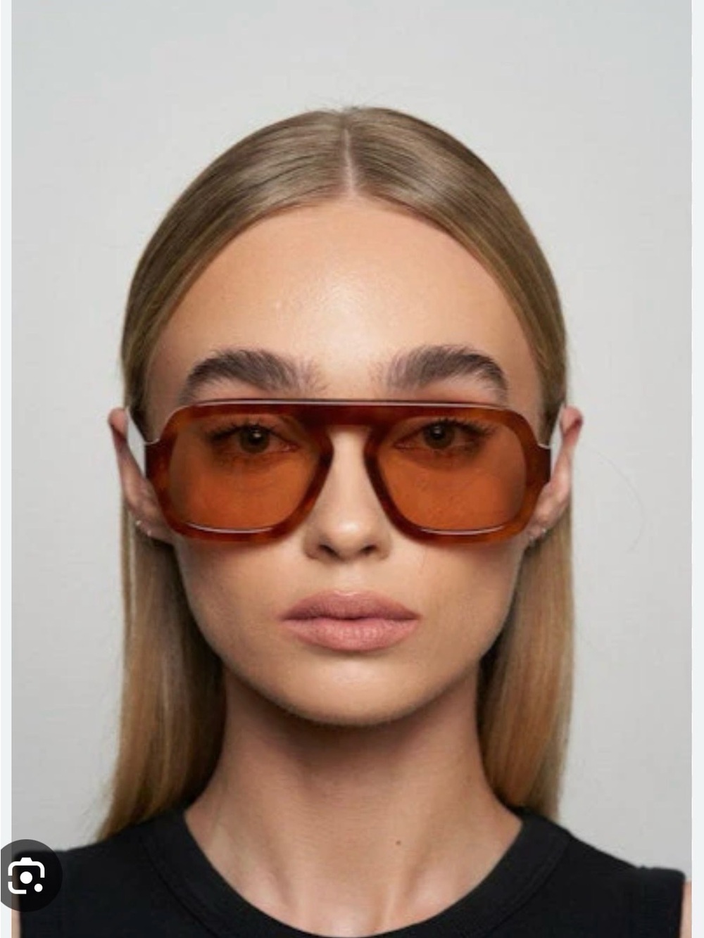 Elisa Johnson sunglasses in light tortoise